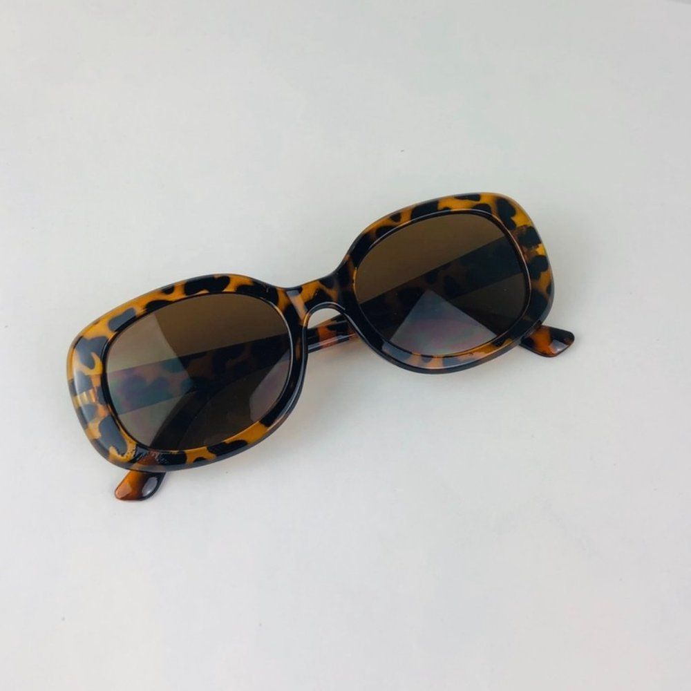 COPY - COPY - COPY - retro tortoise frame rectangular